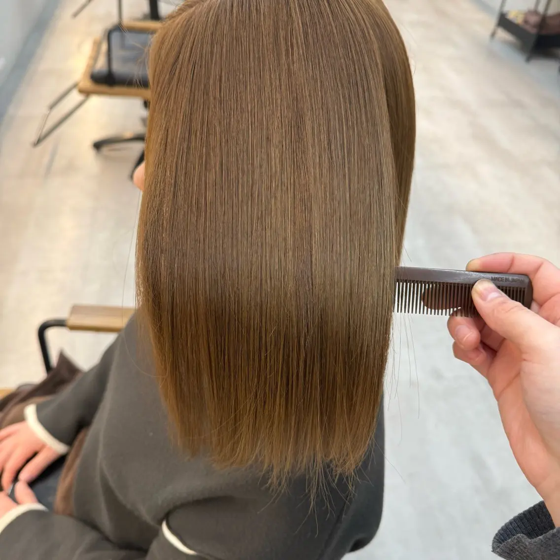 カラー ベージュカラー ブリーチ ダブルカラー ブリーチなしカラー オリーブベージュ wuvhair/ あかりのヘアスタイル