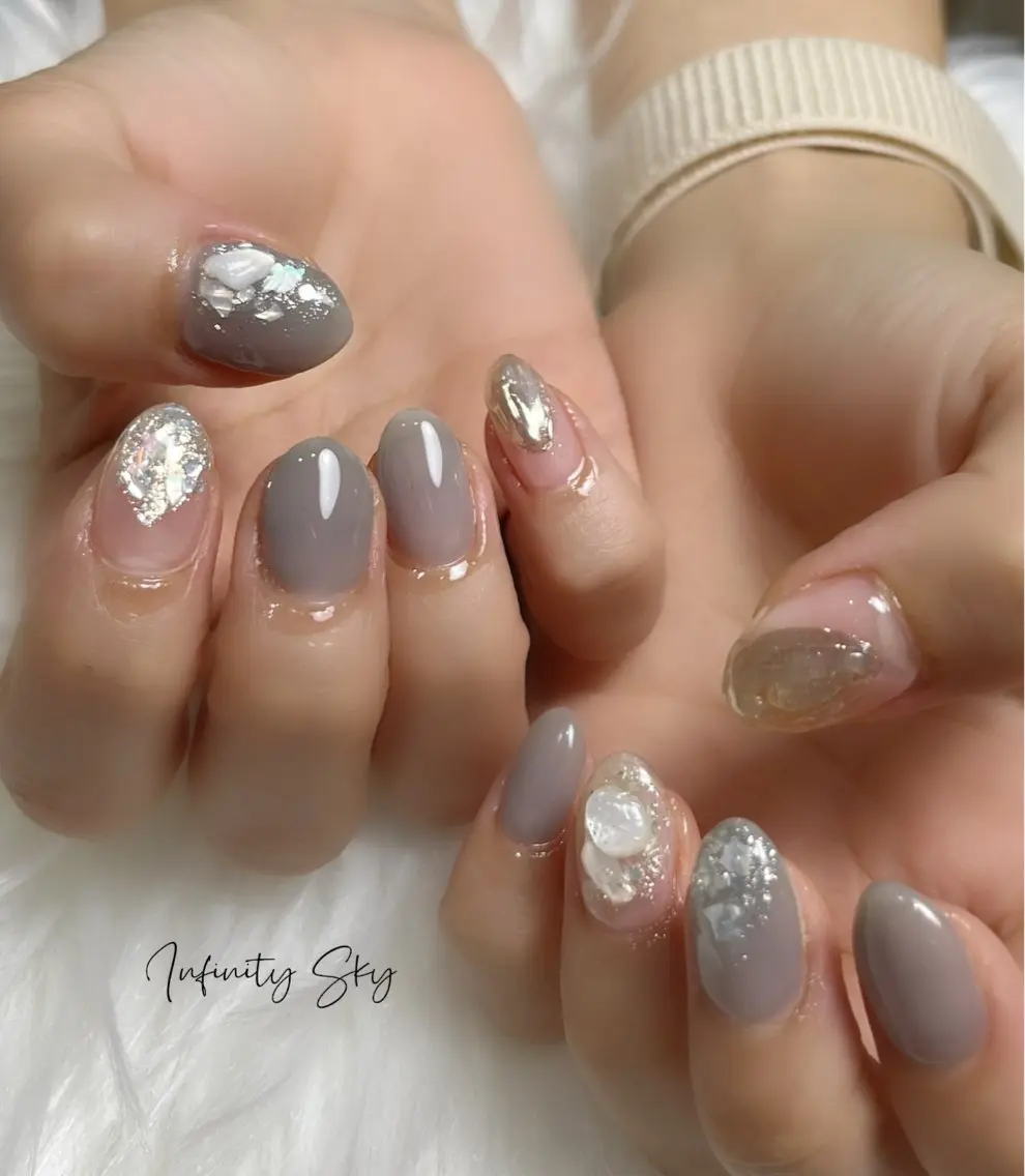 ネイル ニュアンスネイル infinity skyのネイルデザイン