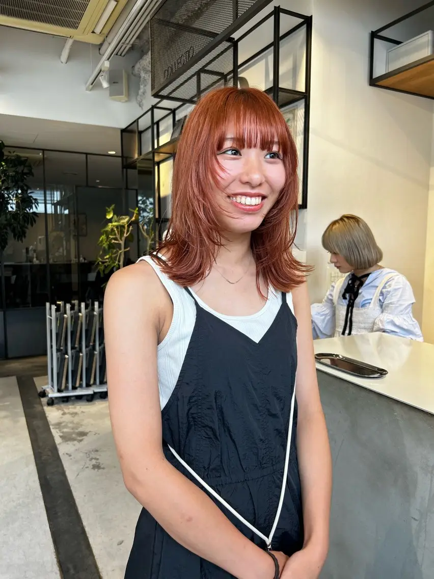 ミディアム 津葉井 麗奈のヘアスタイル