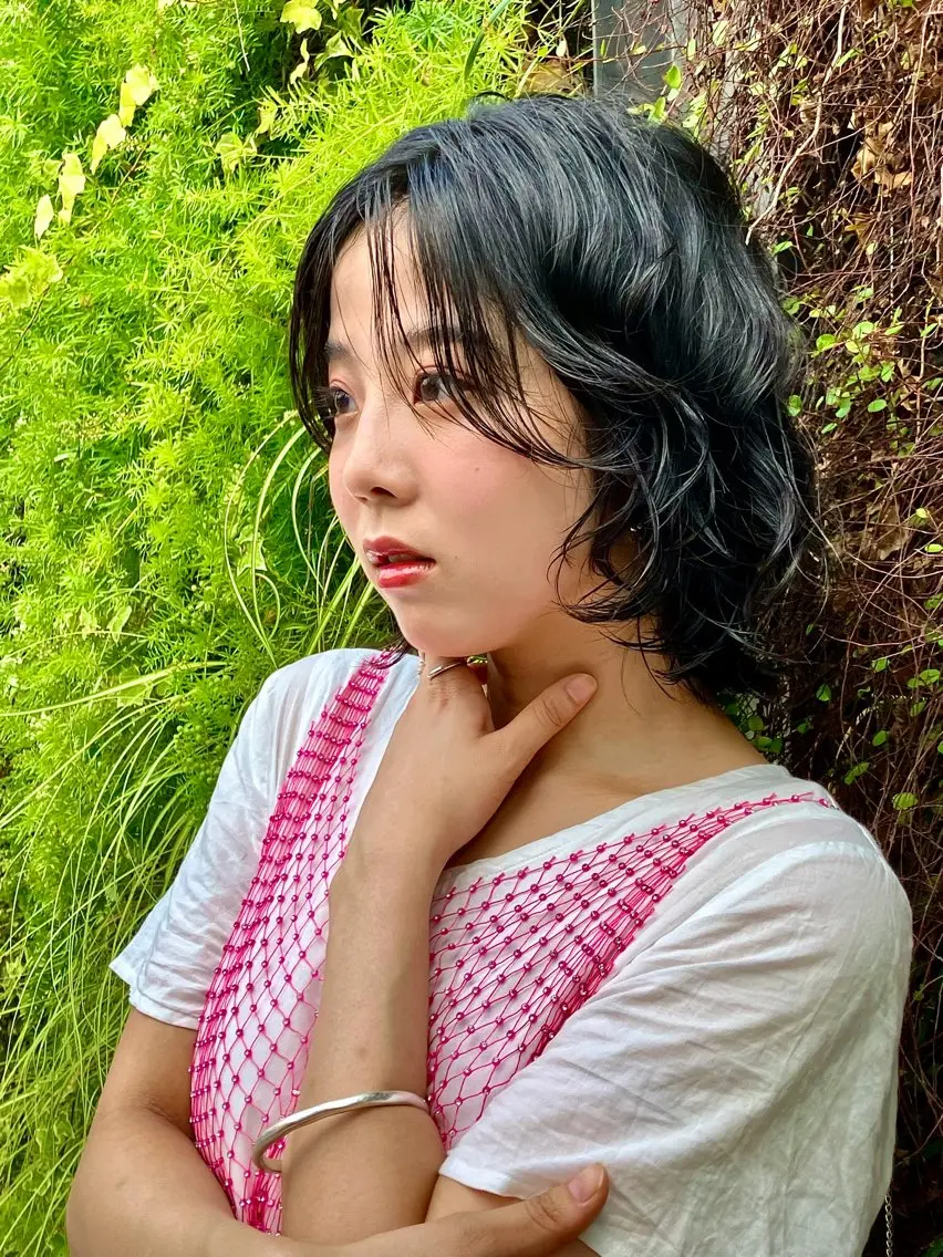ショート カット レイヤー×透明感 カラー🤍MAOのヘアスタイル