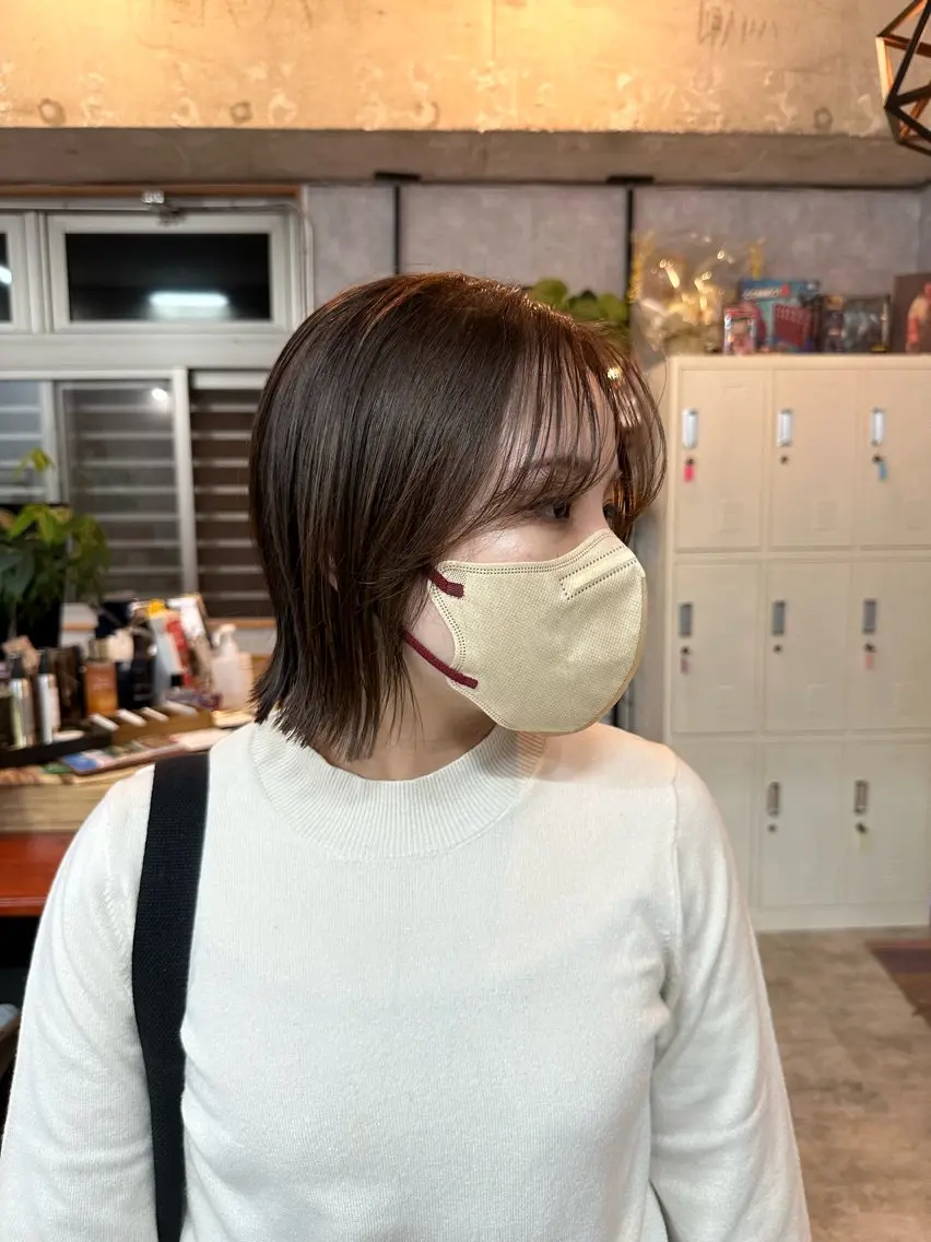 ショート 切りっぱなしボブ ショートボブ ハンサムショート 丸みショート ボブ カット ヘアカラー トリートメント モテ髪/ボブ/ショー ト/アダチフウトのヘアスタイル