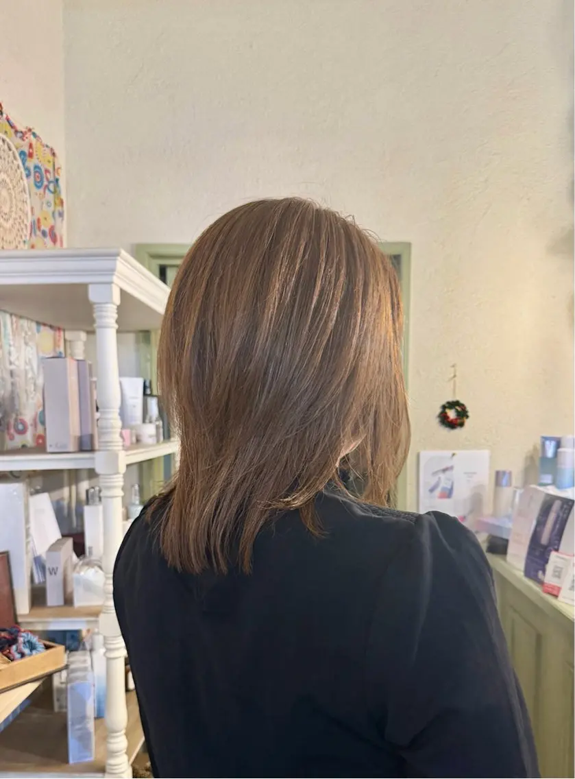 ミディアム レイヤーカット カット 東海 竜輝のヘアスタイル