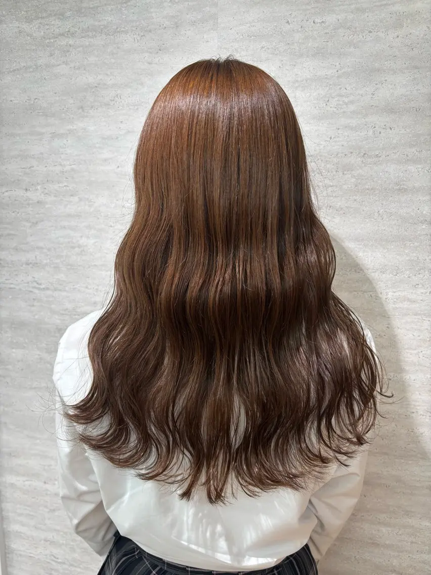 ロング カラー パーマ ヘアアレンジ ヘアカラー トリートメント 🤍韓国風レイヤー/ 艶髪🤍鳥越美羽のヘアスタイル