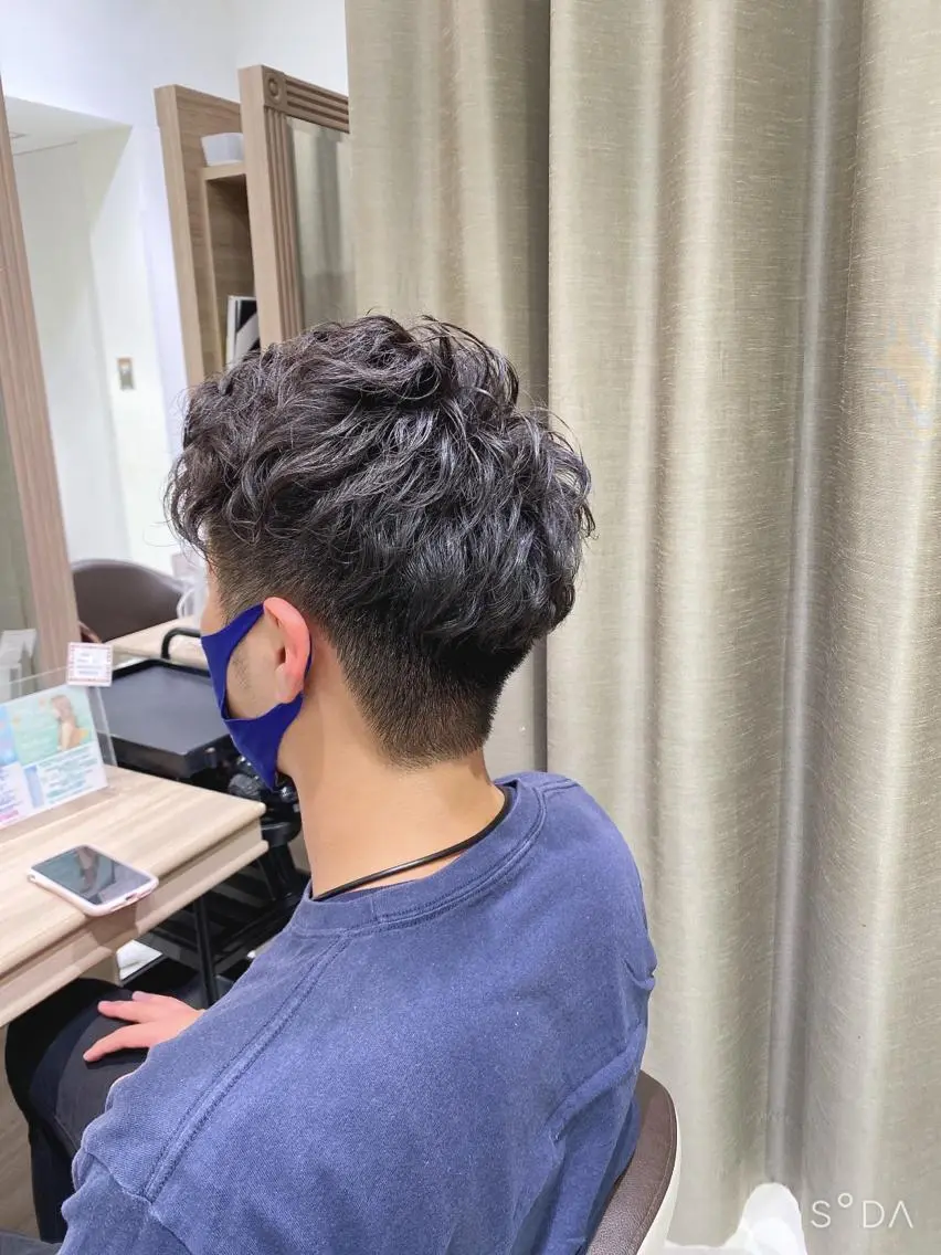 【✂️メンズ🟢再来🟢限定✂️】カット+パーマの写真