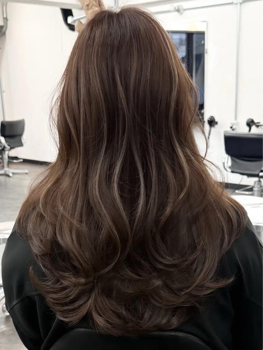 ロング カラー ヘアアレンジ ヘアカラー 🫧透明感カラー/ Wカラー🫧namiのヘアスタイル