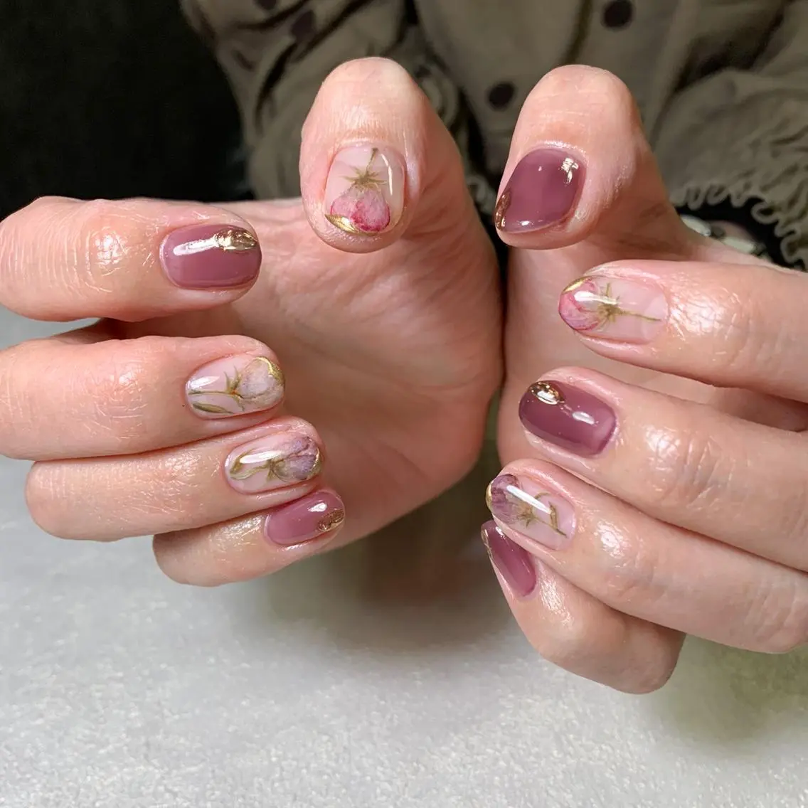 ネイル ハンドネイル FIORITURA aiのネイルデザイン