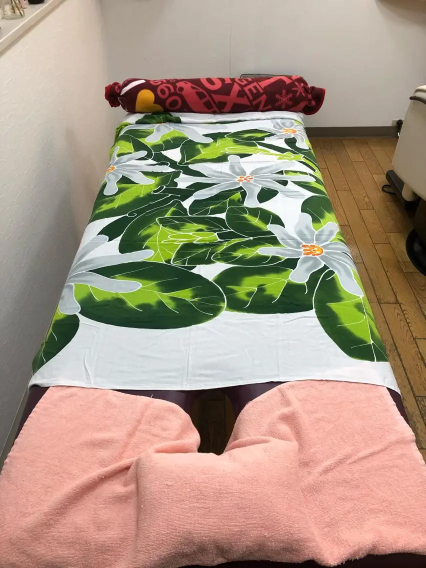 ボディーワーク(うつ伏せから仰向け)の写真