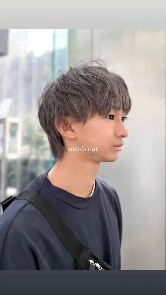 ショート カラー メンズ メンズブリーチ マッシュウルフ マッシュ メンズウルフカット ブリーチ カット ヘアカラー CHERIEブリーチ ダブルカラー　天神のヘアスタイル