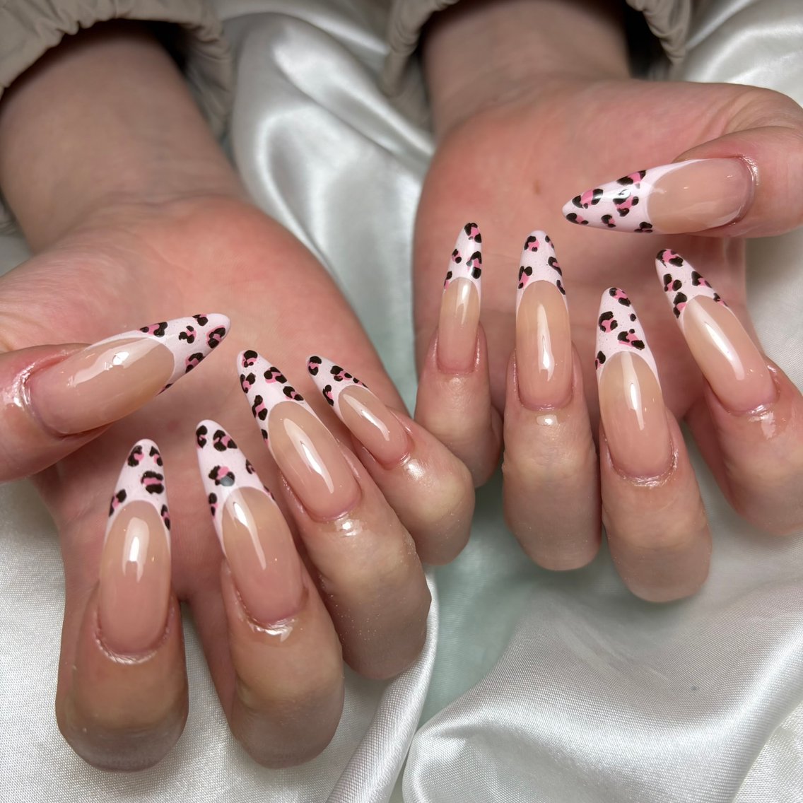 ネイル ロングネイル MAKANI salonのネイルデザイン