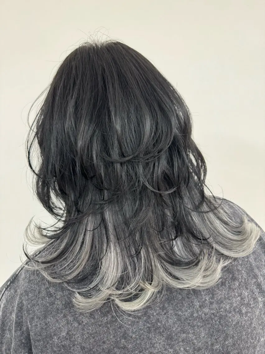 ミディアム カラー ヘアカラー 🌿佐山 絵梨佳🌿 Recharme新保のヘアスタイル