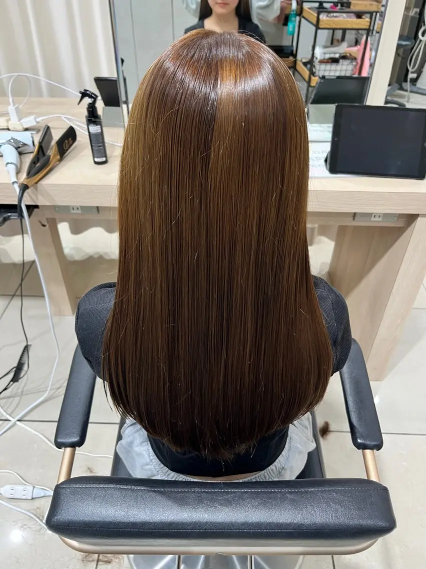 ロング カラー ブリーチ ダブルカラー ブリーチなしカラー 髪質改善 カット ヘアカラー トリートメント 巖本 真希のヘアスタイル