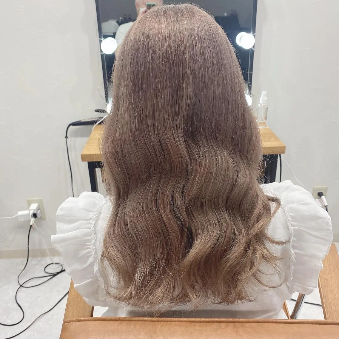 セミロング カラー ハイトーン特化💍 chloe💍韓国のヘアスタイル