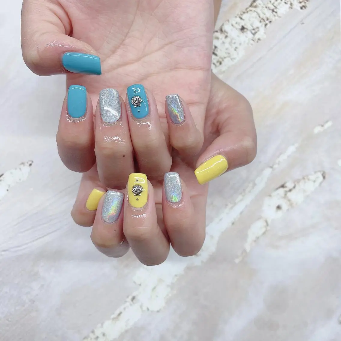 ネイル Nailist Risaのネイルデザイン