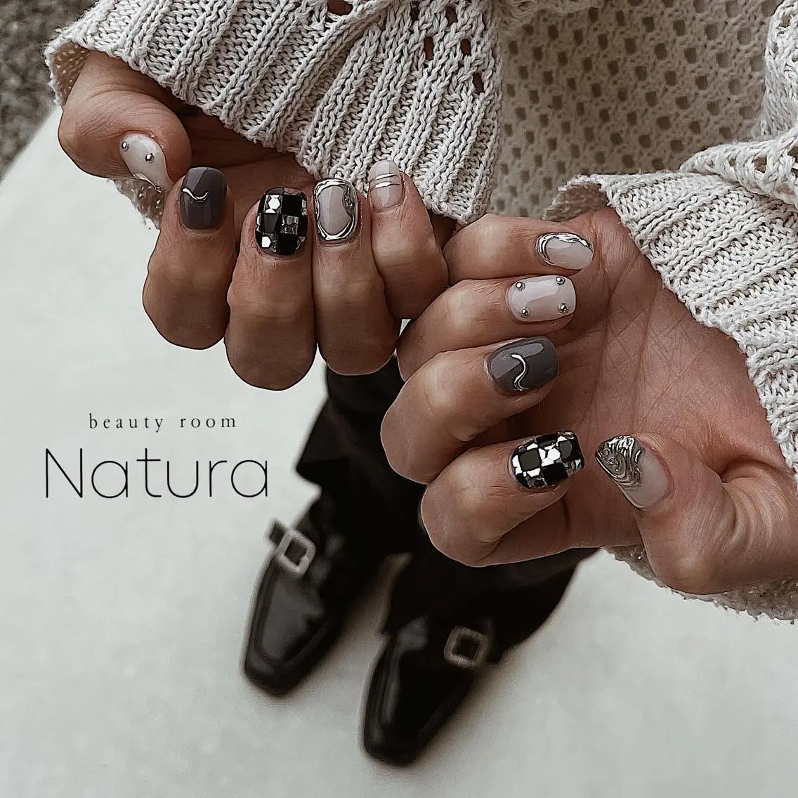 ネイル マツエク・マツパ アイブロウ ハンドネイル beautyroom Naturaのネイルデザイン