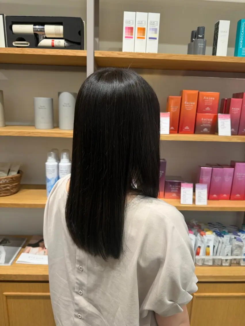 カラー ヘアカラー 小林 千咲都のヘアスタイル
