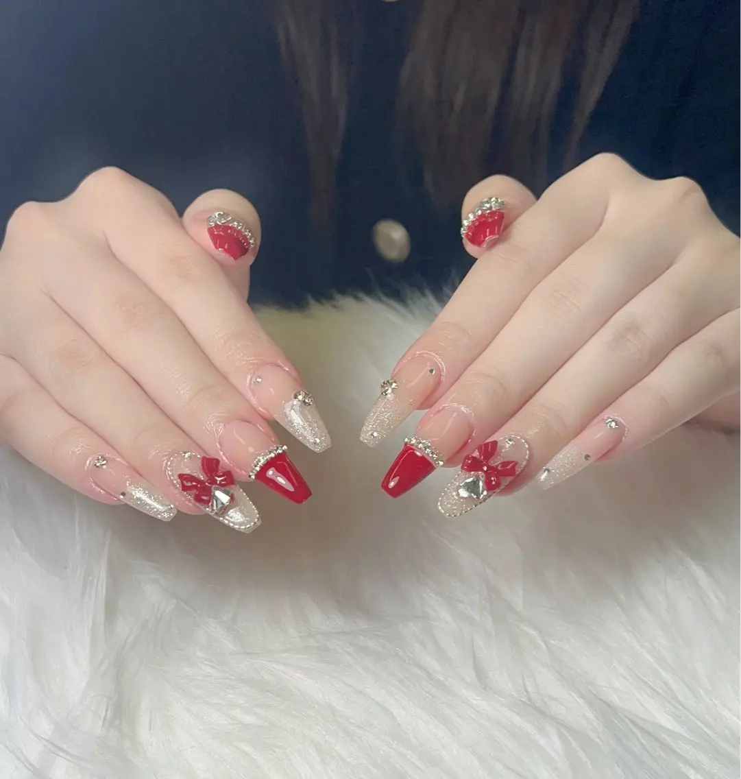 ネイル フットネイル ジェルネイル マグネットネイル 持ち込み パラジェル ハンドネイル KING_NAIL YUMIのネイルデザイン