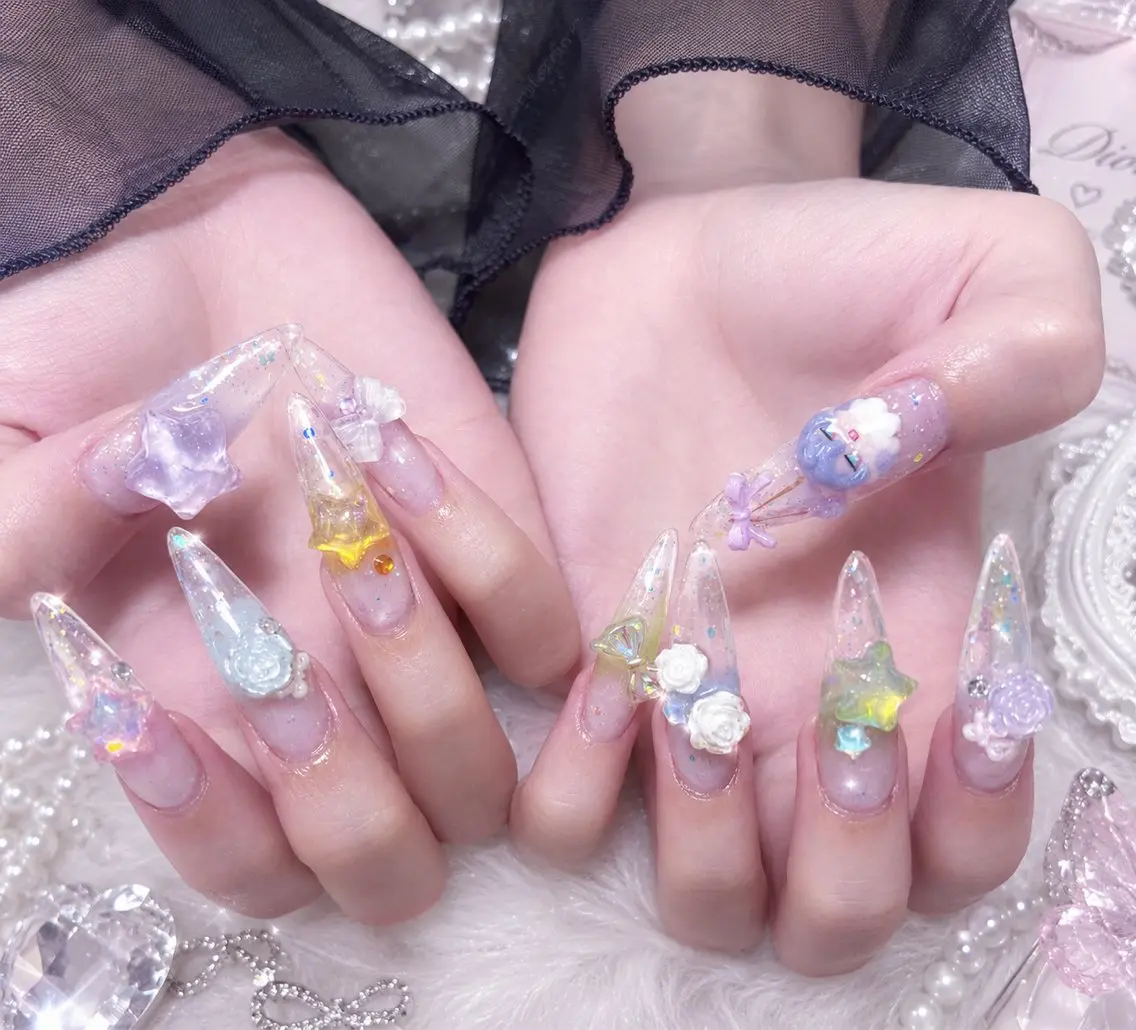 ネイル すずき 🎀のネイルデザイン