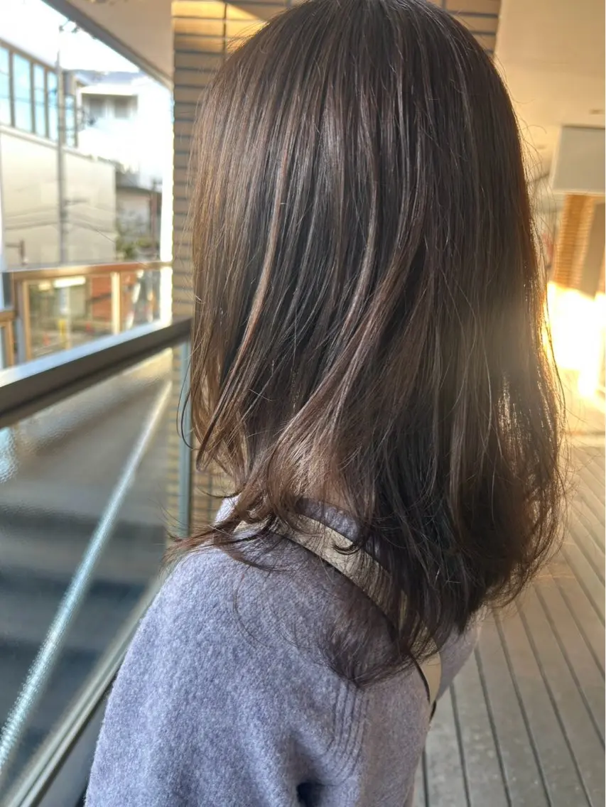 カラー ブラウンカラー 藤川 波澄のヘアスタイル