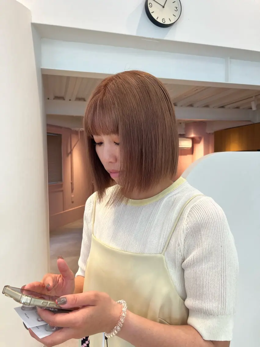 ショート カラー ハイトーンカラー ピンクカラー ボブ カット 高山 桃子のヘアスタイル
