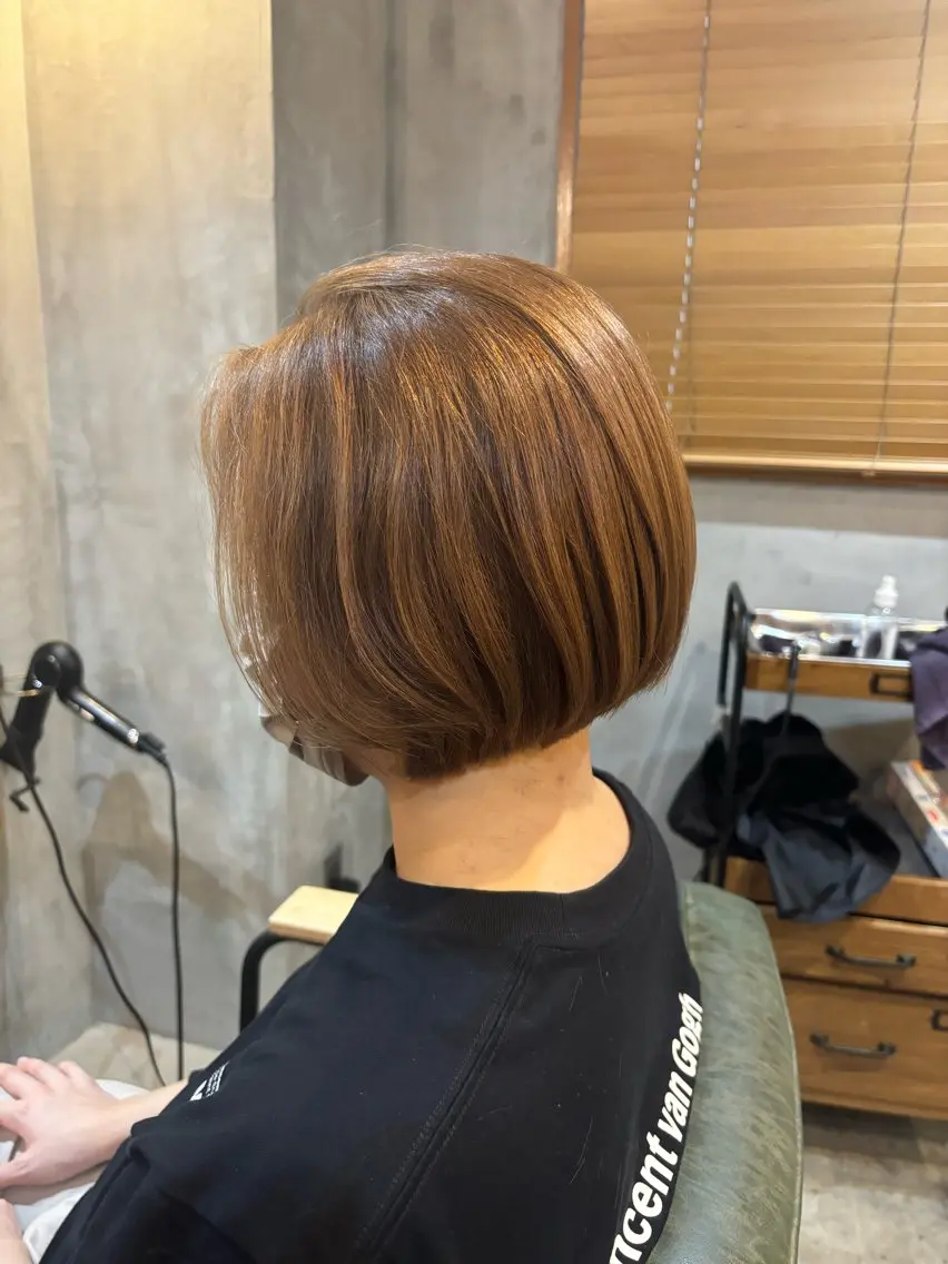 ショート • ユリナのヘアスタイル