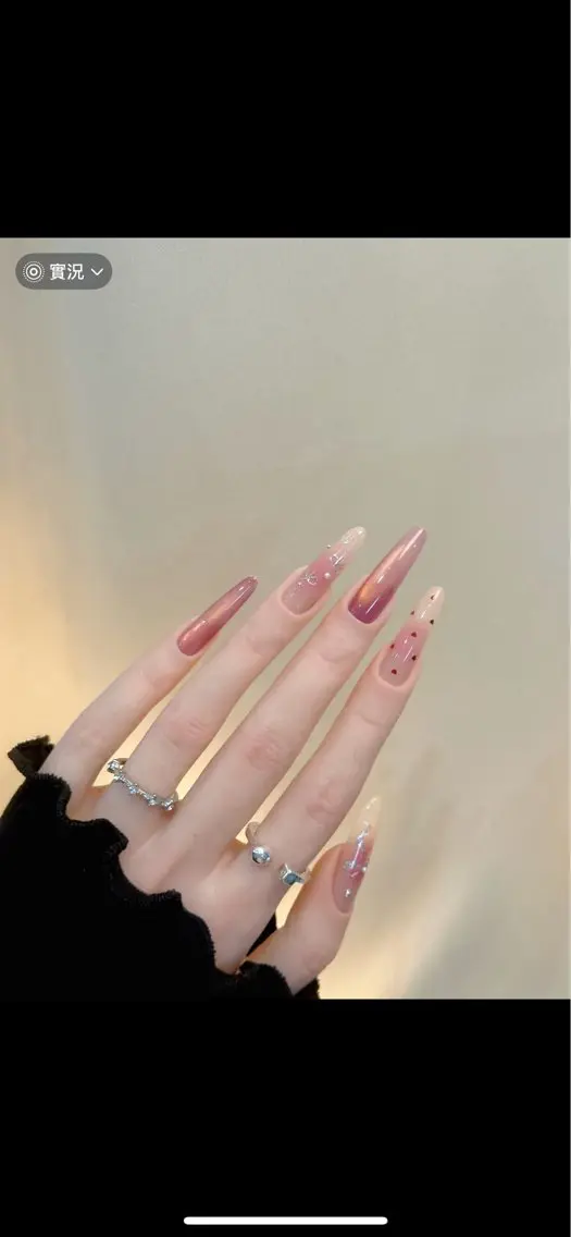 ネイル Sun ゆゆのネイルデザイン