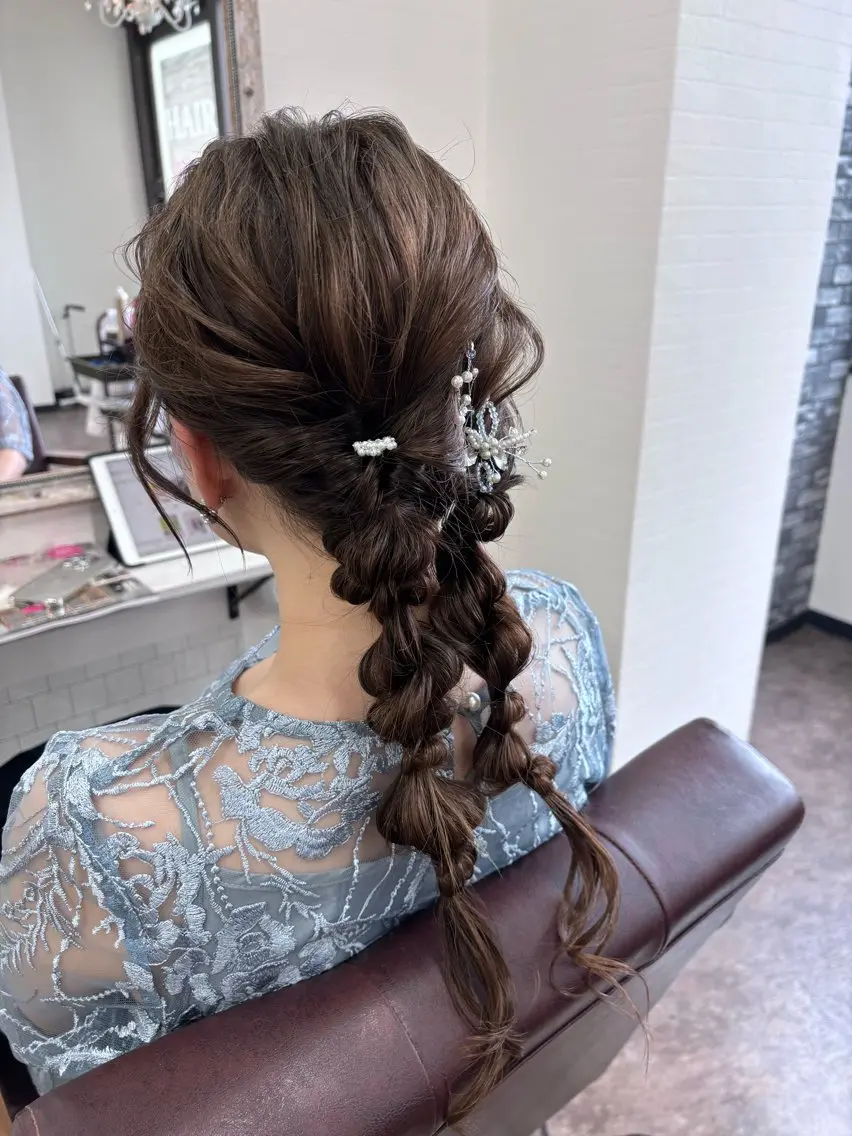 ロング HAIR carelyのヘアスタイル
