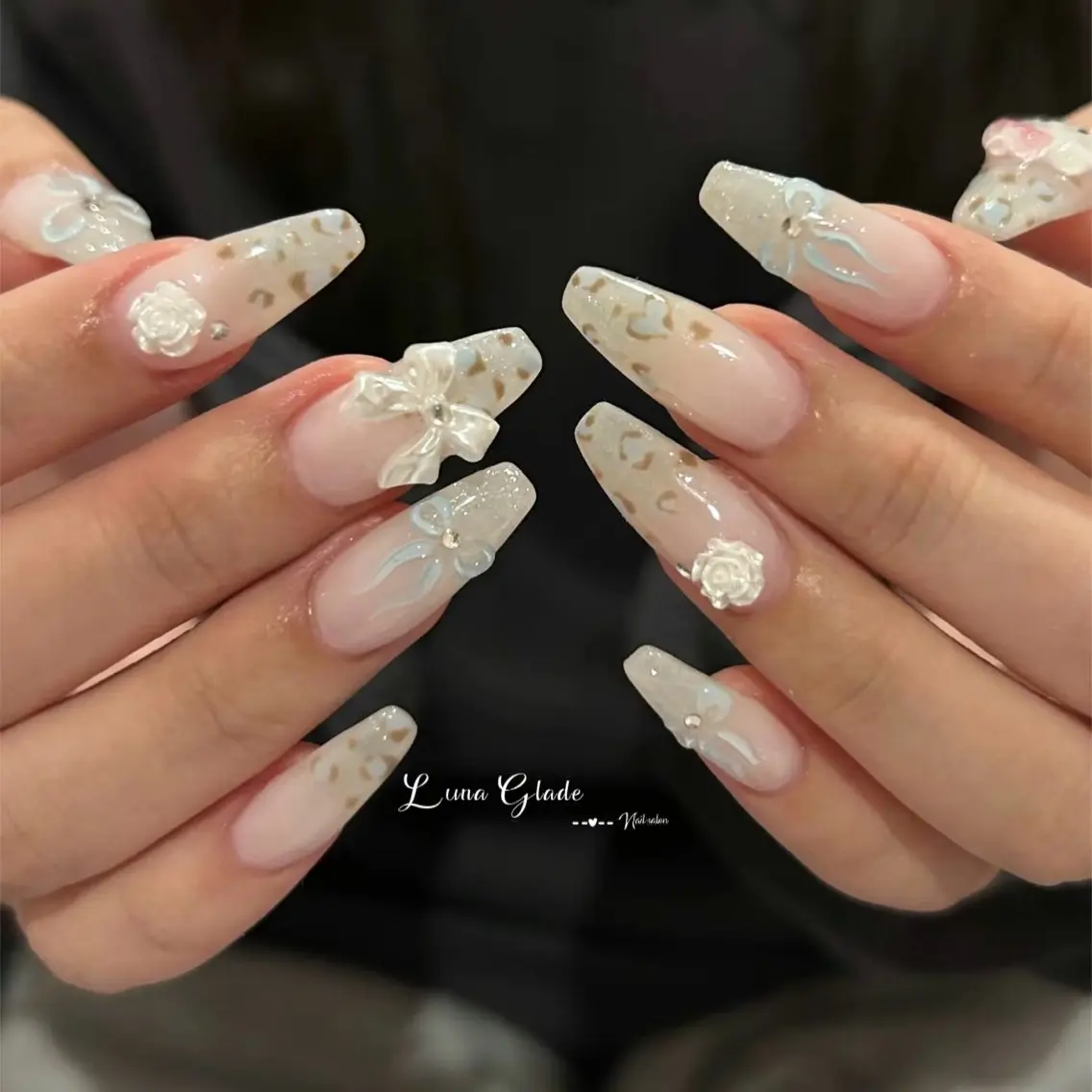 ネイル ハンドネイル Luna Gladeのネイルデザイン