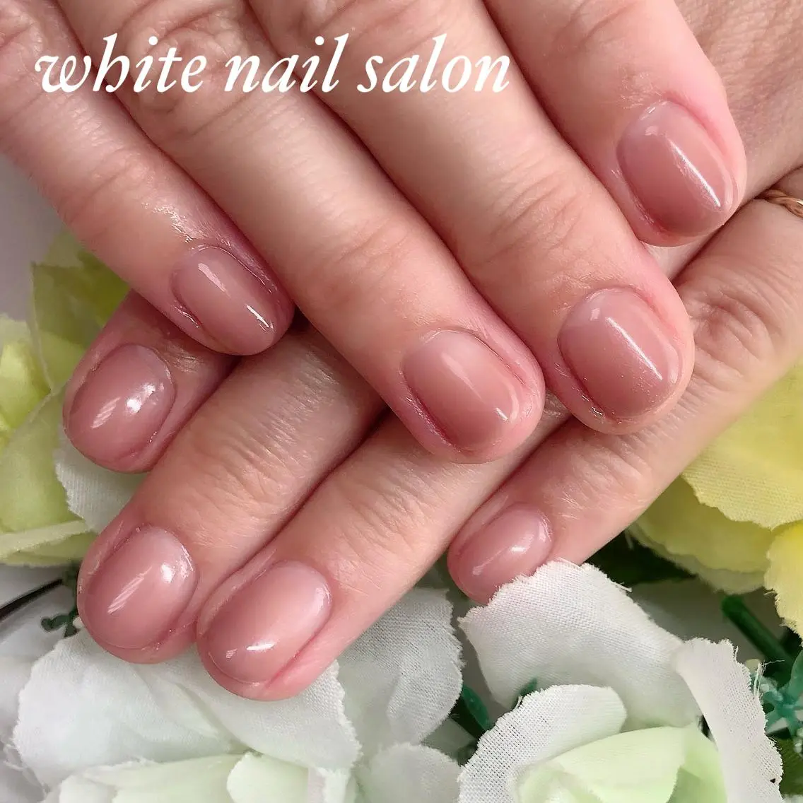 ネイル ジェルネイル ハードジェル 持ち込み ソフトジェル white nail salonのネイルデザイン