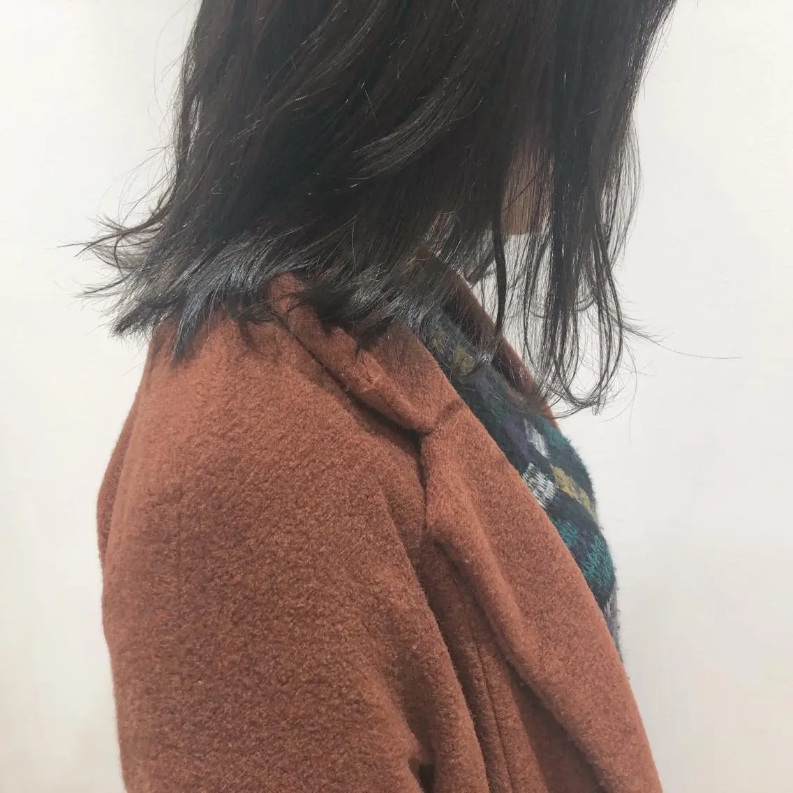 ミディアム カラー アッシュ ディープラベンダー ラベンダーカラー ラベンダーアッシュ カット ヘアカラー 江原 彩華のヘアスタイル