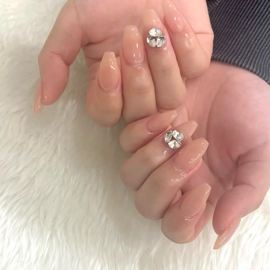 ネイル アートネイル ジェルネイル キラキラネイル オフィスネイル ピンク Merci momoのネイルデザイン