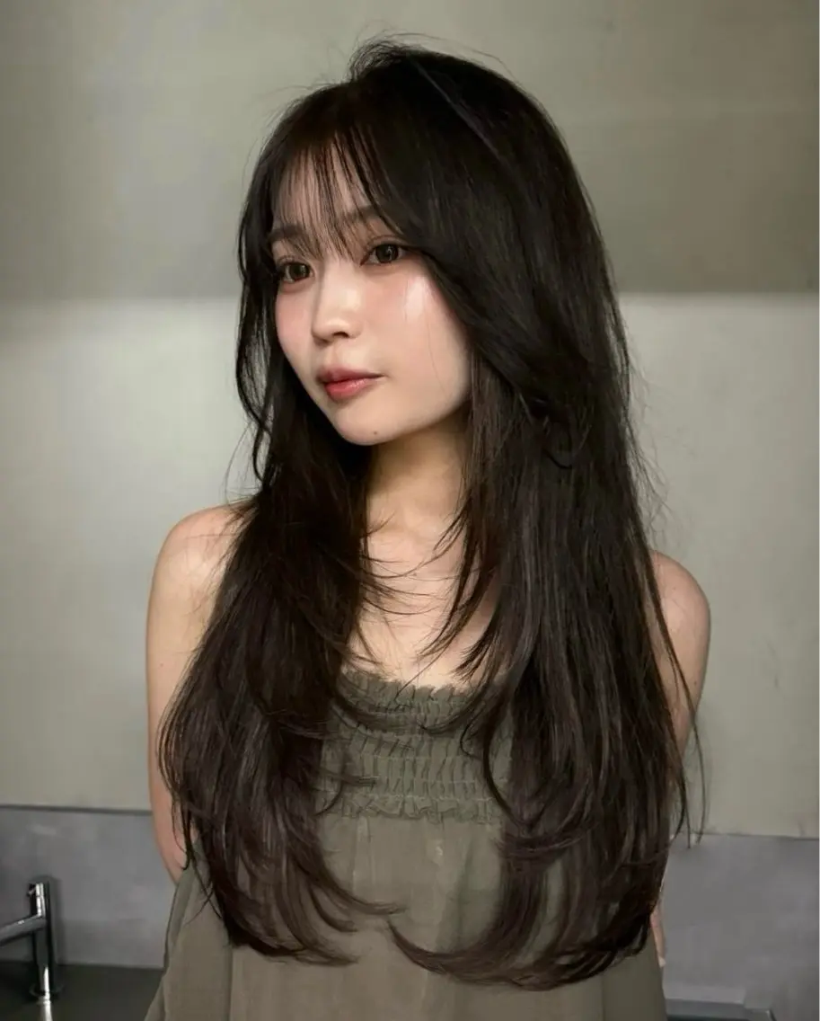ロング レイヤー特化/ 渋谷 りむのヘアスタイル