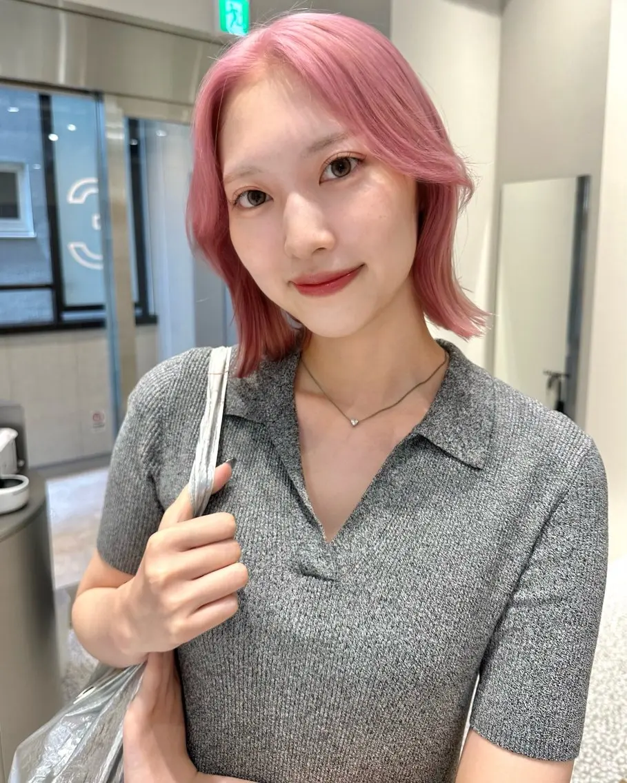 ミディアム カラー ヘアカラー トリートメント ピンクカラー/カラー 新宿美容室🎀のヘアスタイル