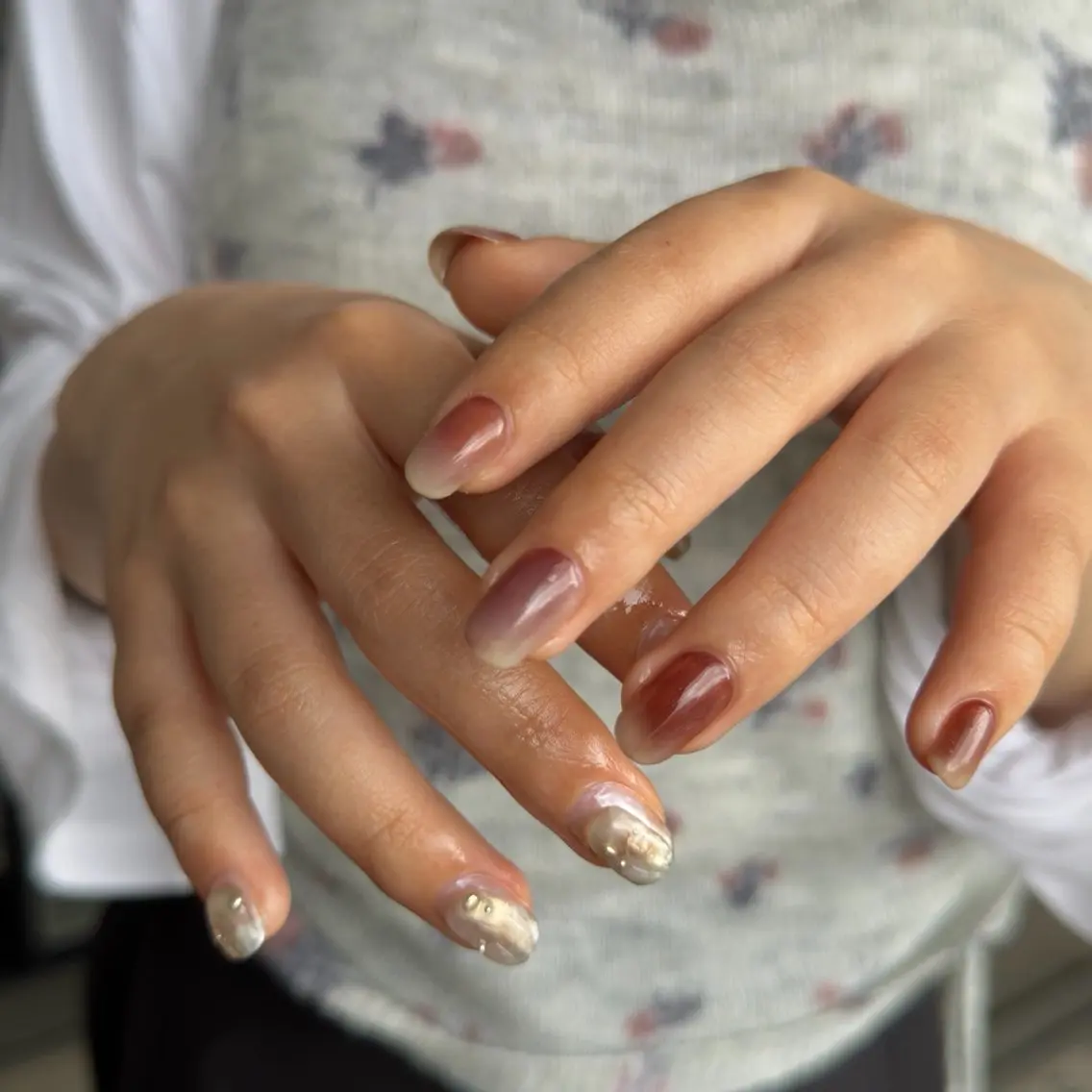 ネイル ハンドネイル Suu-hina薬院 ニュアンスネイルのネイルデザイン