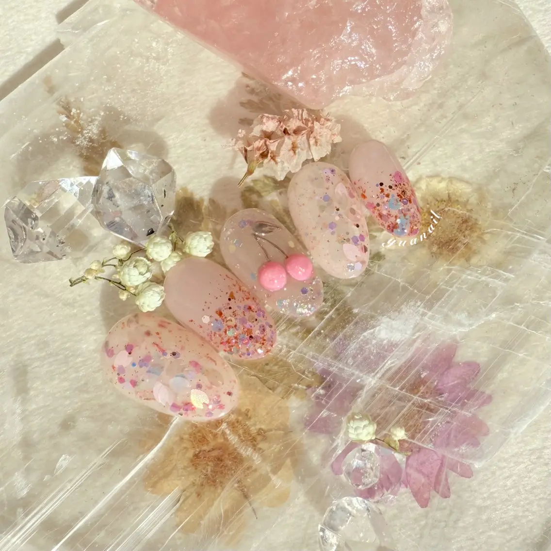 ネイル YÜA NAILのネイルデザイン