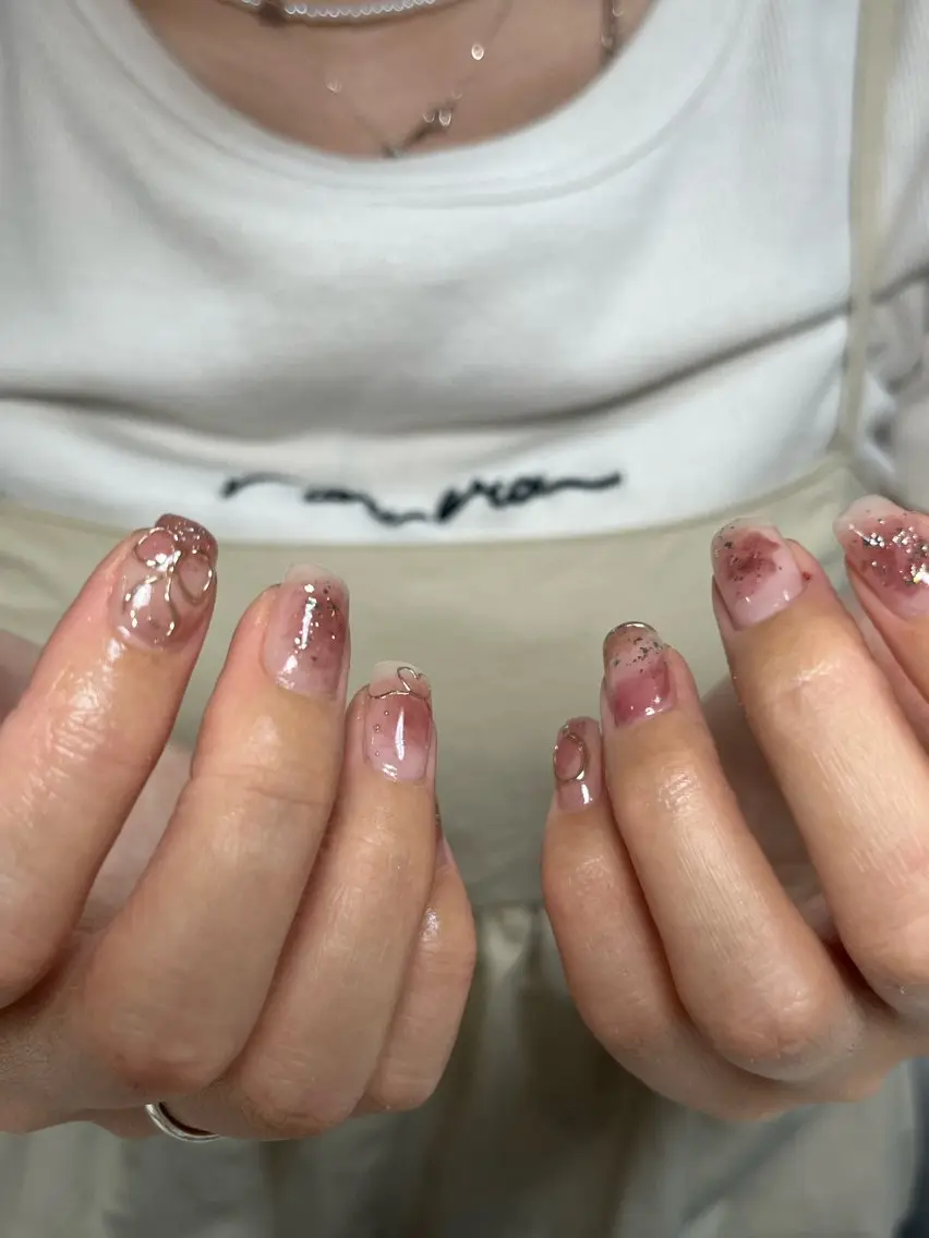 ネイル ニュアンスネイル ピンク ハンドネイル yuno nail🫧のネイルデザイン