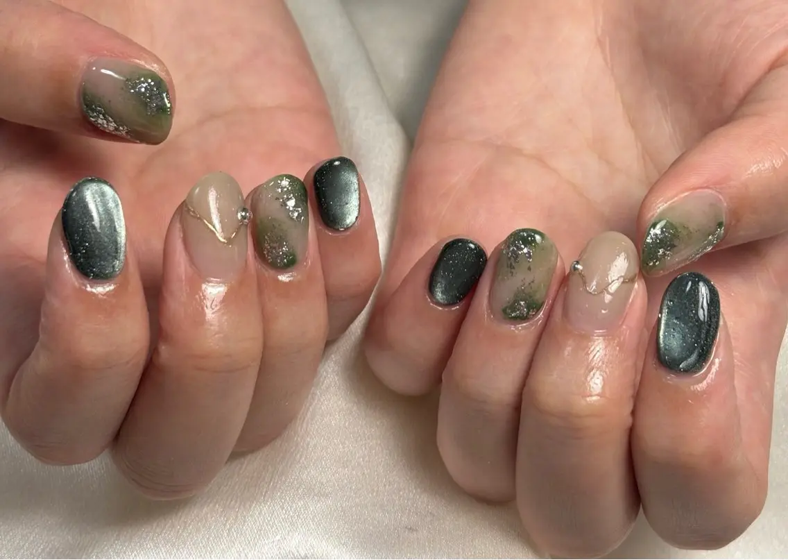ネイル アニマル柄 オーロラネイル フットネイル フレンチネイル ジェルネイル ハンドネイル kiki nail たまプラーザのネイルデザイン
