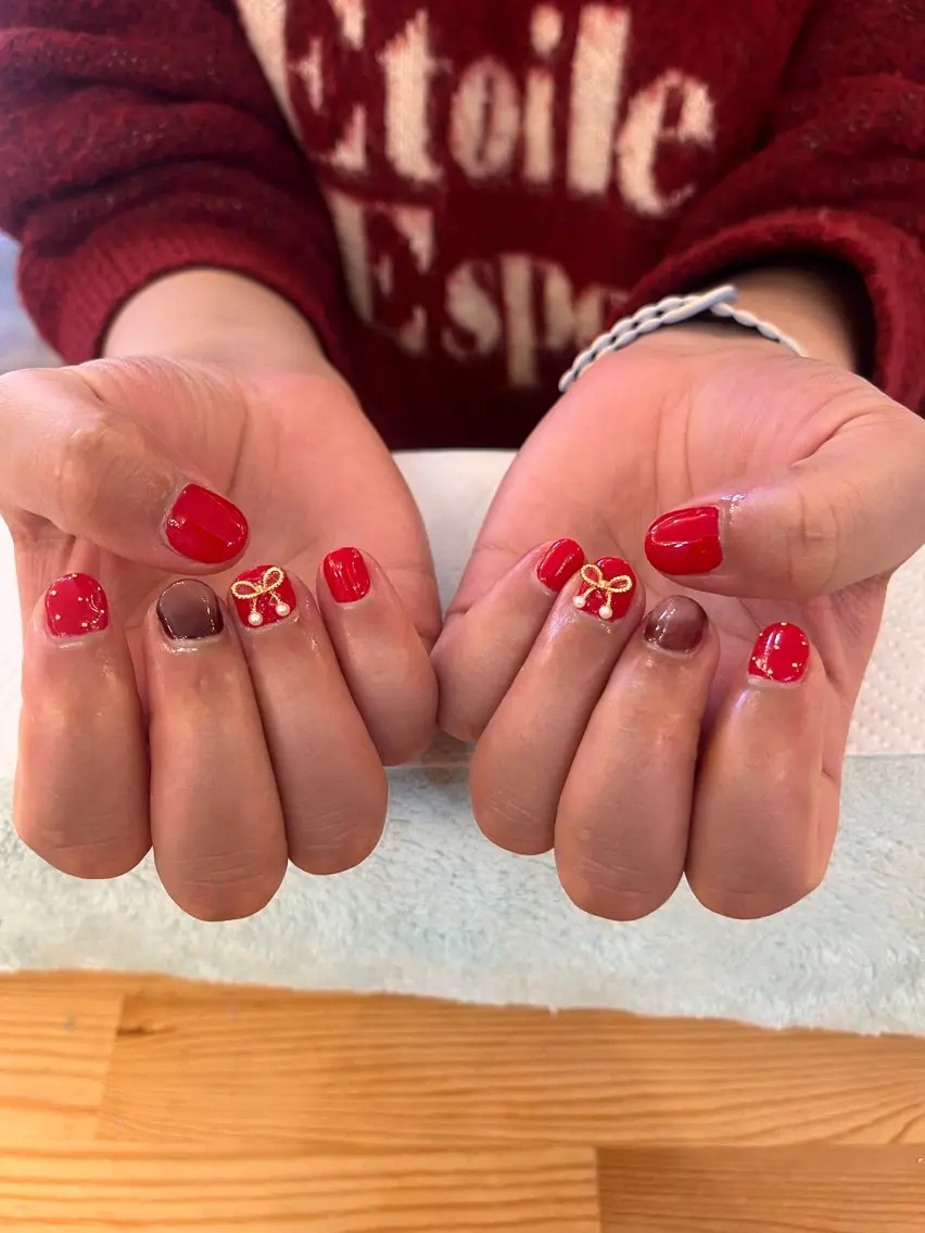 ネイル シンプルネイル ハンドネイル nailAlaia 妙典店 アイリのネイルデザイン
