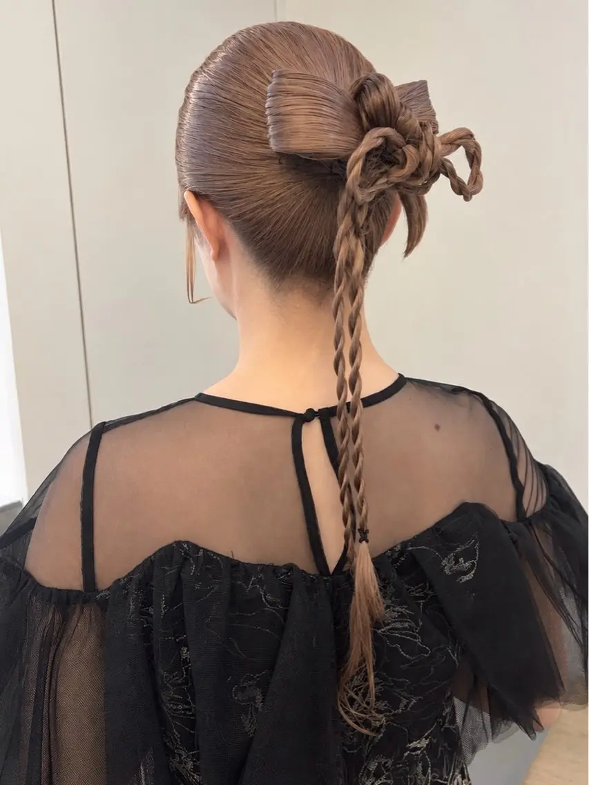 ロング ヘアアレンジ ヘアセット 韓国🇰🇷透明感 ERIのヘアスタイル