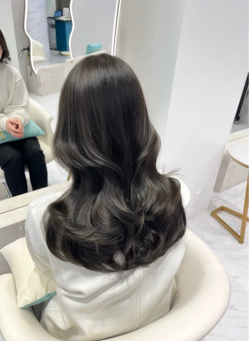 【ミニモ限定価格🍒】韓国前髪・顔周りカット➕うる艶ワンカラー➕カスタムトリートメント🫰🏻🎀の写真