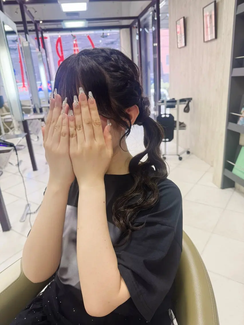 ヘアアレンジ ヘアセット 田浦 瑠璃琶のヘアスタイル