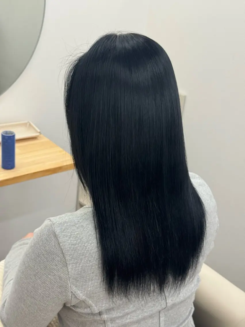 ロング ヘアカラー 松本 桜のヘアスタイル