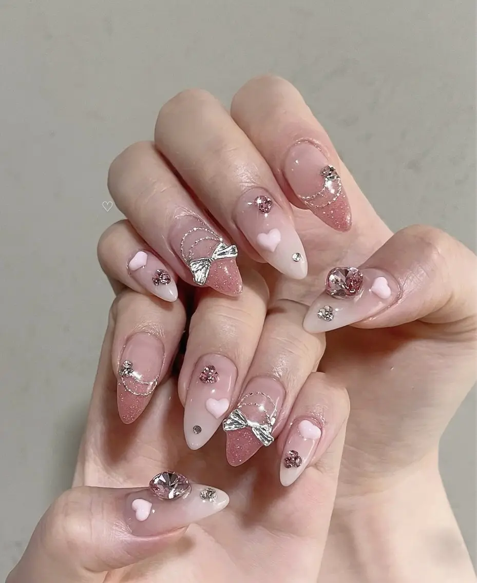 ネイル アートネイル ボルドー フレンチネイル ジェルネイル 氷ネイル・うるうるネイル ハンドネイル Julie Nail Rinのネイルデザイン