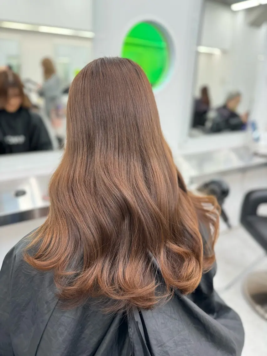 ロング ヘアカラー トリートメント ヘアセット 赤髪/ワインレッド/ 韓国系 まなかのヘアスタイル