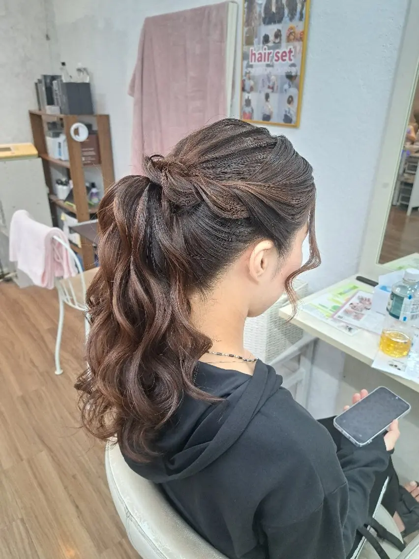 ロング ヘアアレンジ ポニーテール ヘアセット GLOSS心斎橋🌹 はるなのヘアスタイル