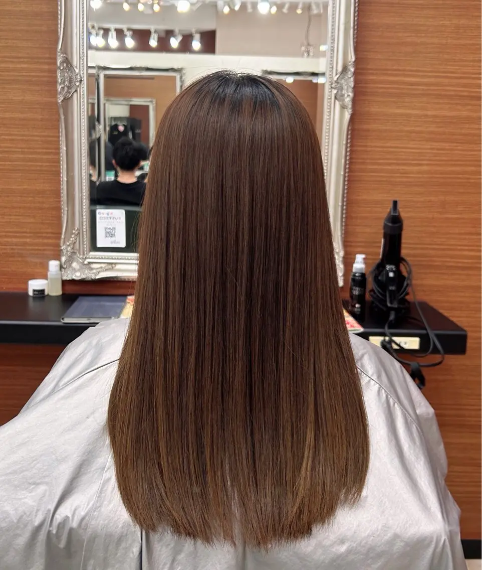 ロング カラー パーマ ベージュカラー 縮毛矯正 ストレートパーマ ヘアカラー 縮毛矯正 山本 あやめ子のヘアスタイル