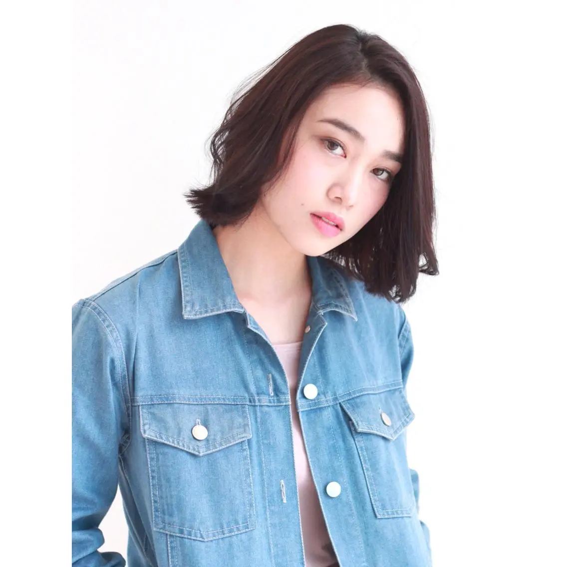 ショート ボブ 高木 麻知子のヘアスタイル