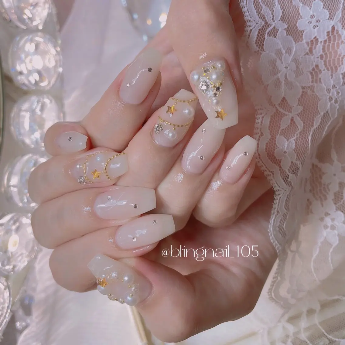 ネイル 24時まで❤︎韓国、 ワンホンネイルのネイルデザイン