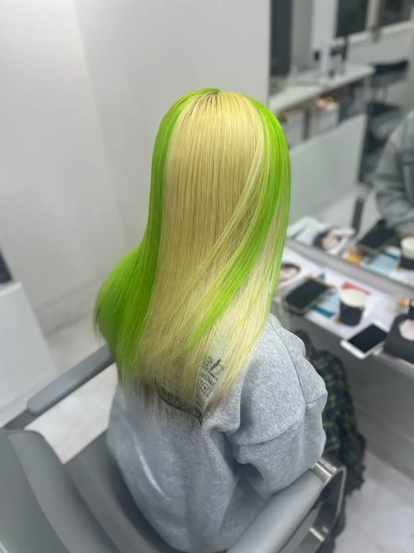 ロング カラー ヘアアレンジ ヘアカラー トリートメント ヘアセット 🩶【推しハイトーン 】yuzu🩶のヘアスタイル
