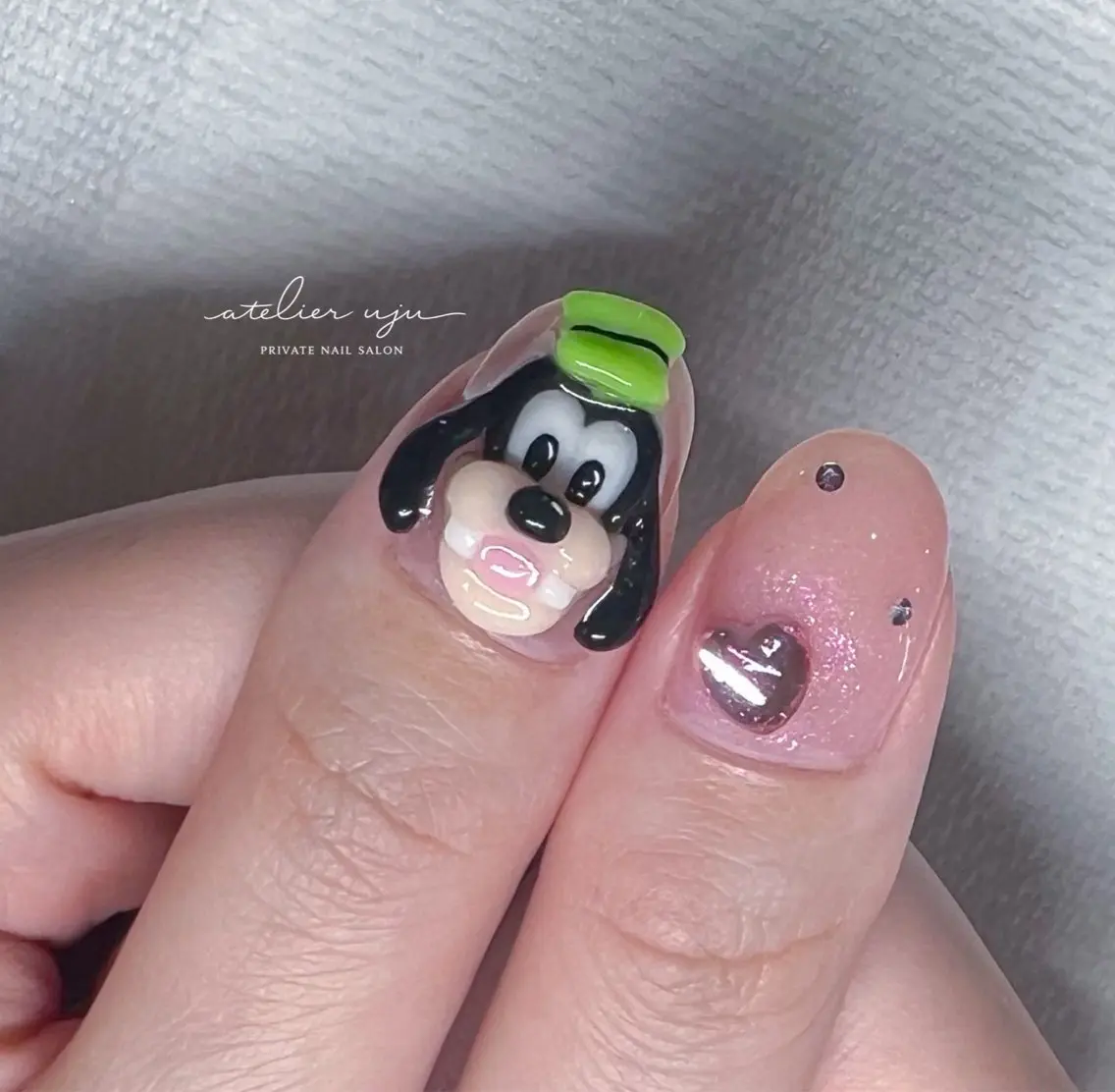 ネイル atelier uju.のネイルデザイン