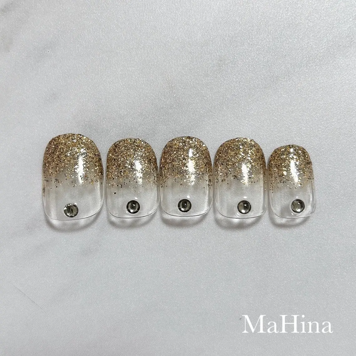 ネイル ラメ(グリッター) ラメグラデーション ハンドネイル Le Vernis MaHina・まひなのネイルデザイン